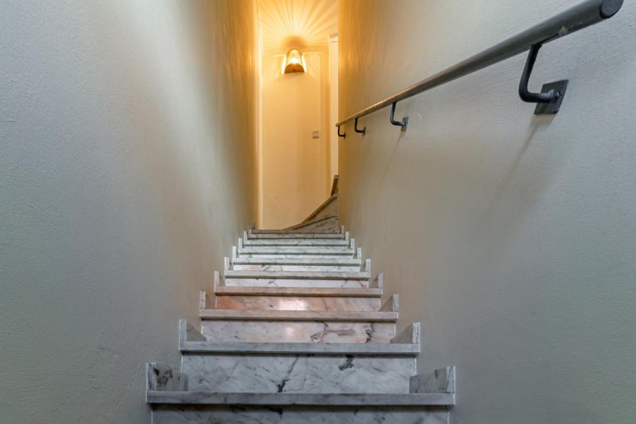 Arty Vintage Townhouse With Rooftop Shower & Sun Loungers Olhão Exterior photo